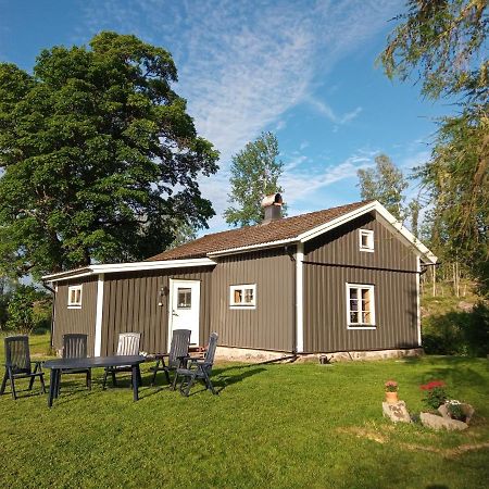 Kilsborgs Gard - Lakehouse Svanskog エクステリア 写真