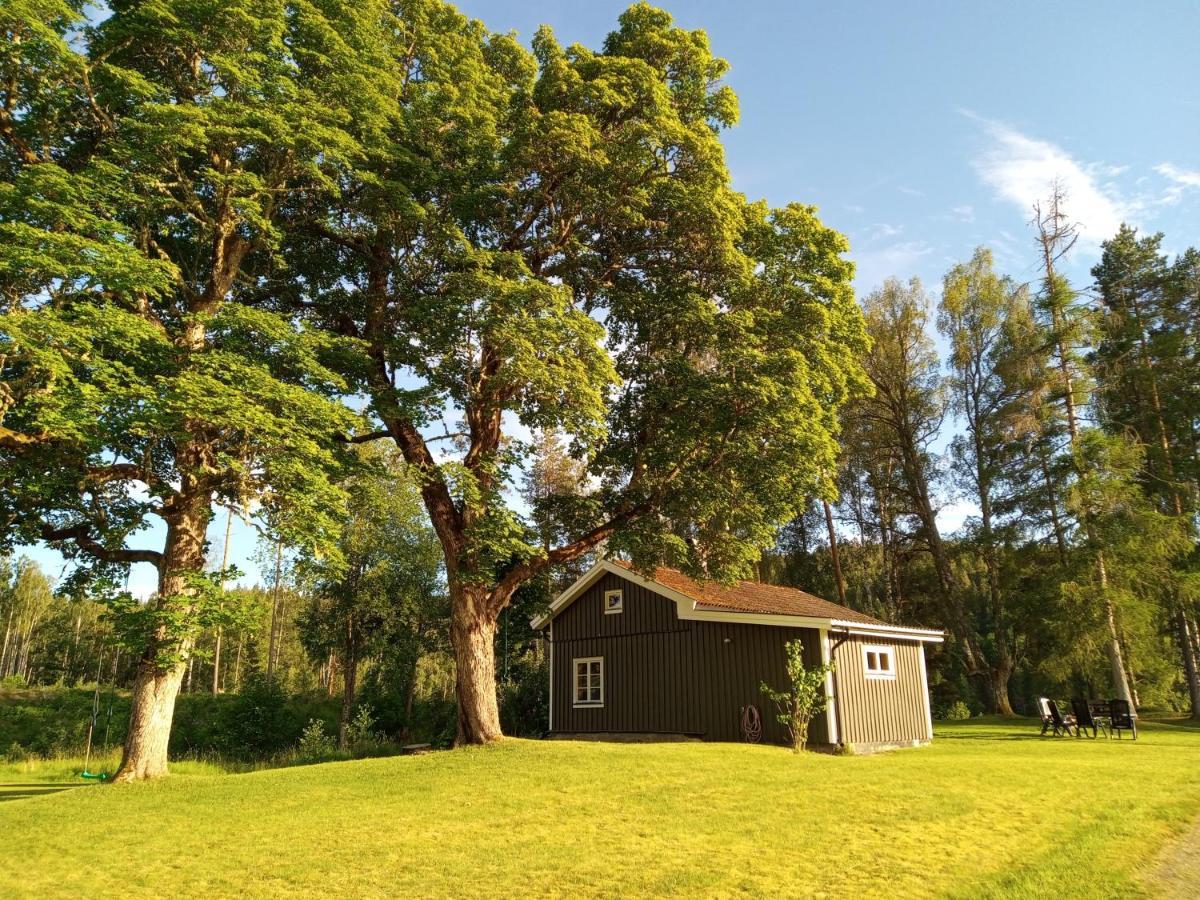 Kilsborgs Gard - Lakehouse Svanskog エクステリア 写真