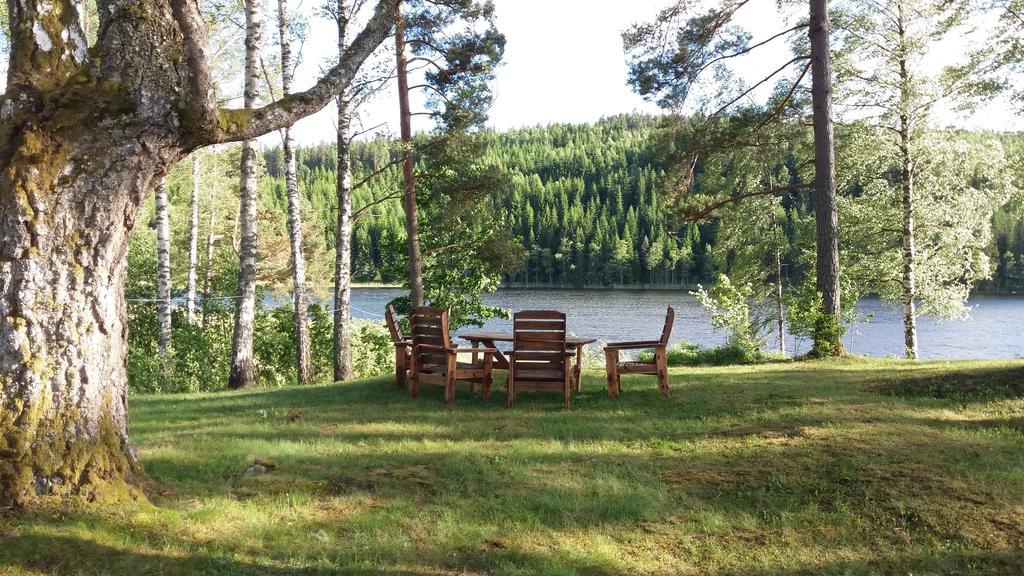 Kilsborgs Gard - Lakehouse Svanskog エクステリア 写真